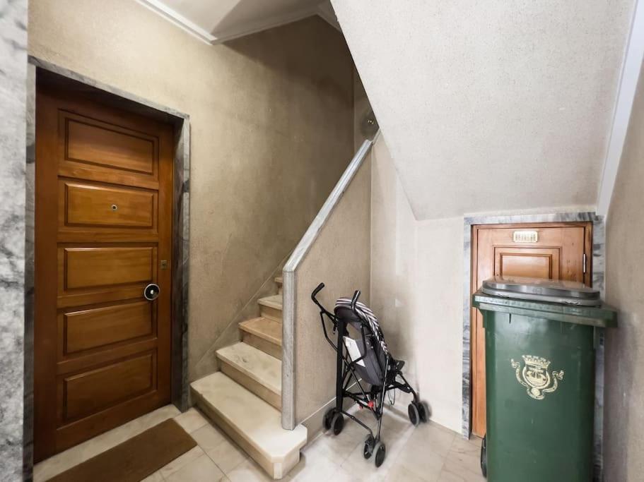 Apartamento Olaias Lisbon 2 Bed Near Metro 2 Exterior foto