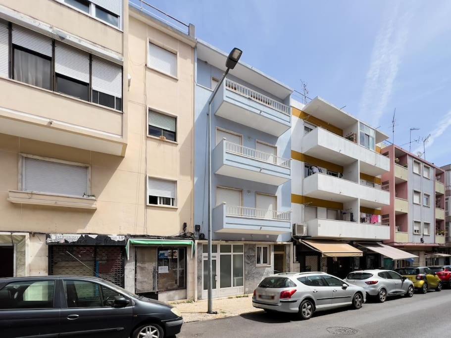 Apartamento Olaias Lisbon 2 Bed Near Metro 2 Exterior foto